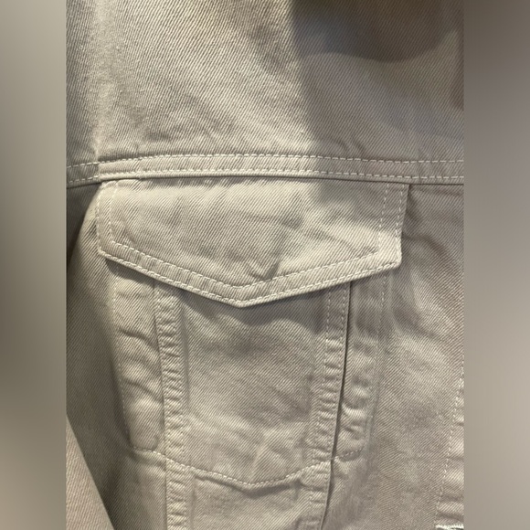 green pastel cropped denim jacket - Picture 4 of 7